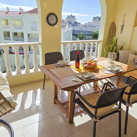 Mona'S Point Tenerife - Aircon, Private Parking And Heated Pool San Miguel de Abona Exterior photo