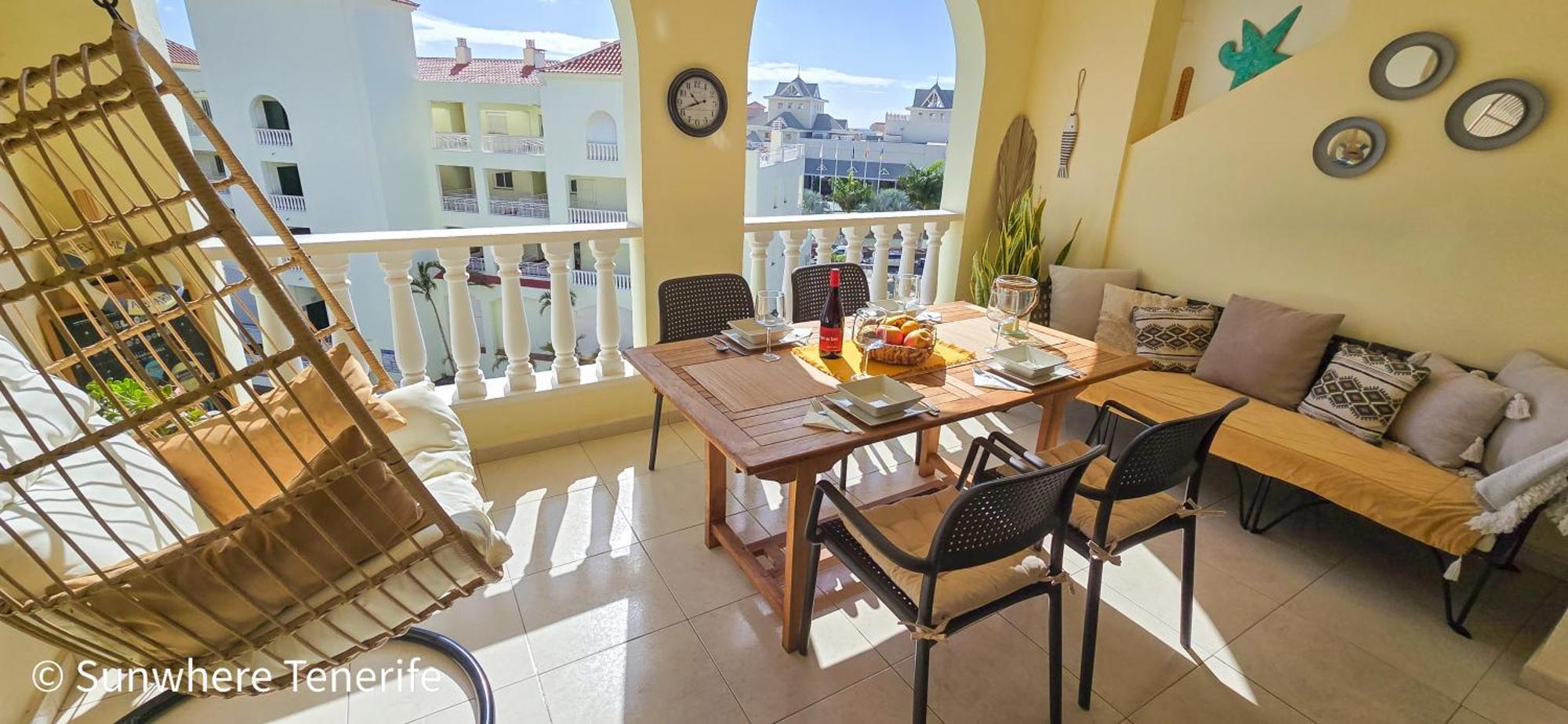 Mona's Point Tenerife - Aircon, Private Parking And Heated Pool *